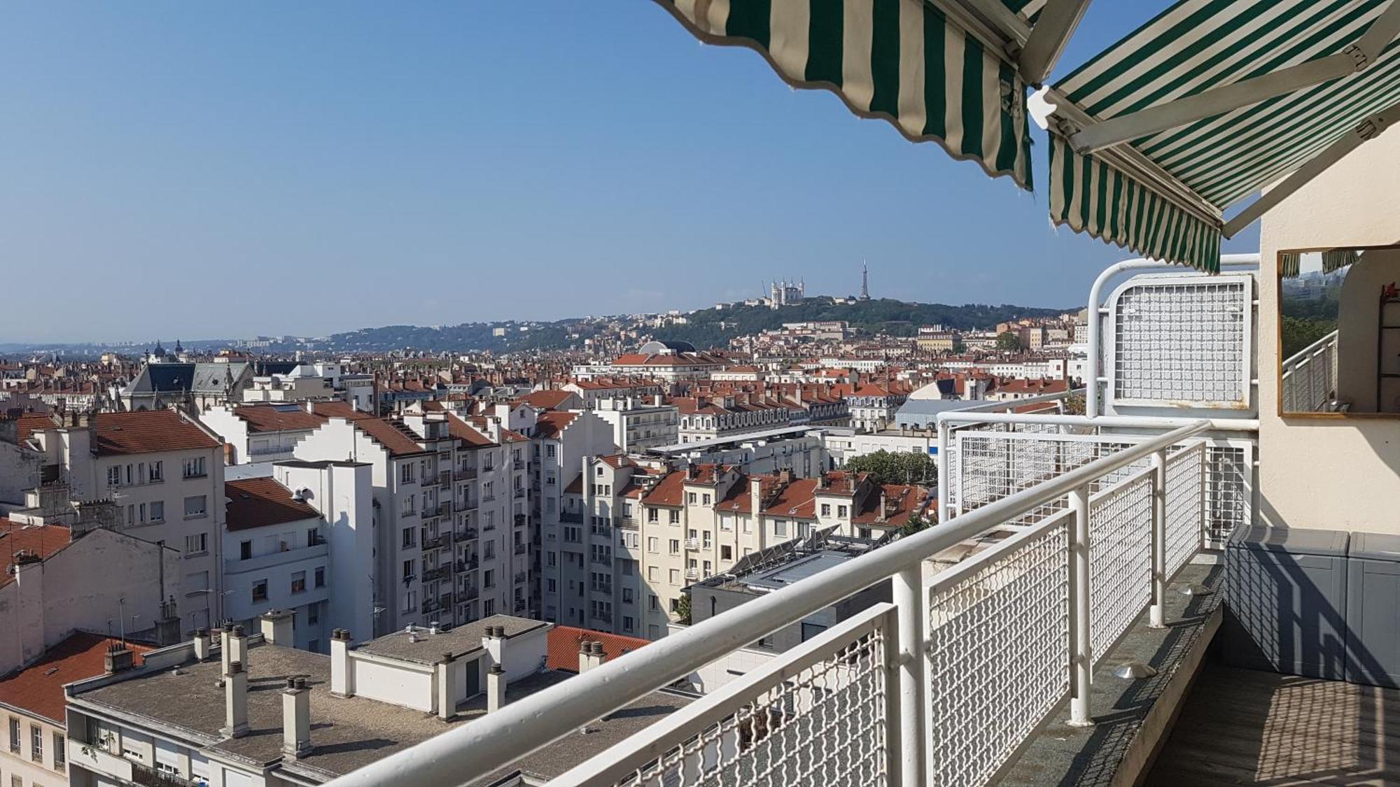 Plein Sud Terrasse Climatisation Garage Netflix Apartamento Lyon Exterior foto